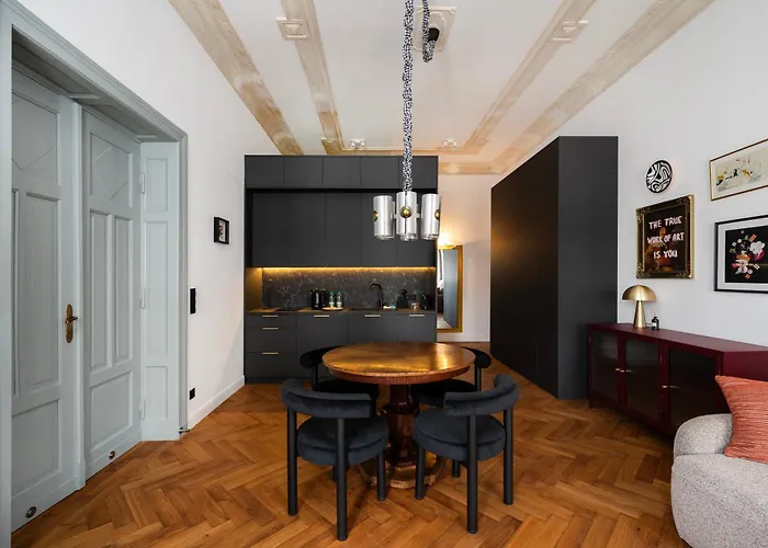 Brick & Art By Bookinghost * Łódź