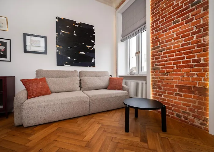 Brick & Art By Bookinghost *