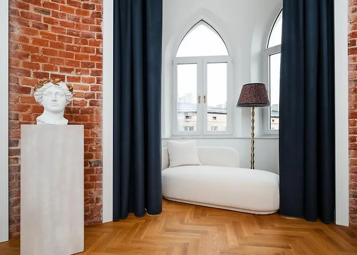 Brick & Art By Bookinghost *